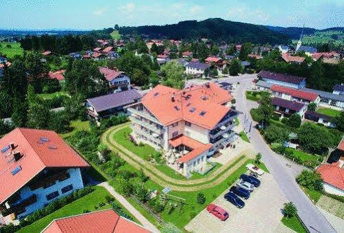 Hotel Salzburger Hof Μπέργκεν Εξωτερικό φωτογραφία